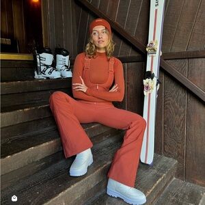 NWT Halfdays Isabel Soft Shell Bib in Rust, size small short